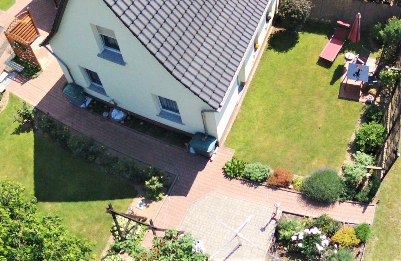 レヒリン Ferienhaus Doraヴィラ エクステリア 写真