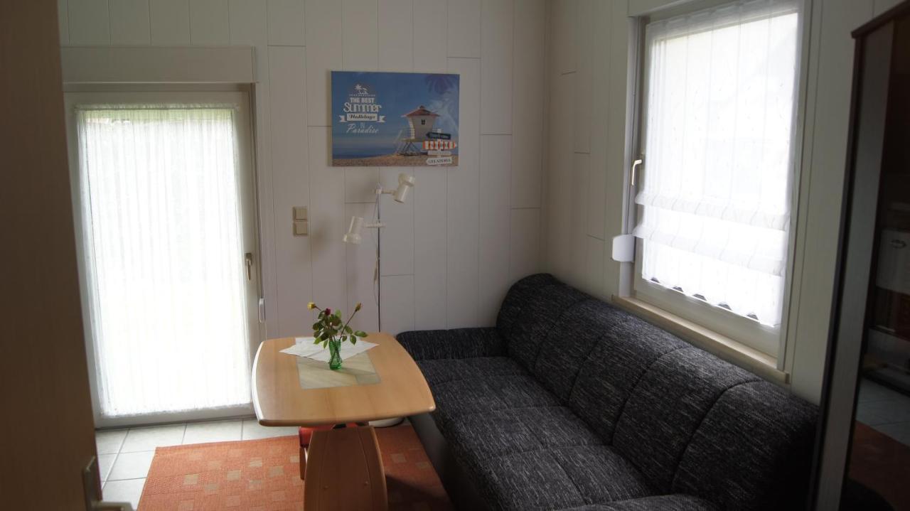 レヒリン Ferienhaus Doraヴィラ エクステリア 写真